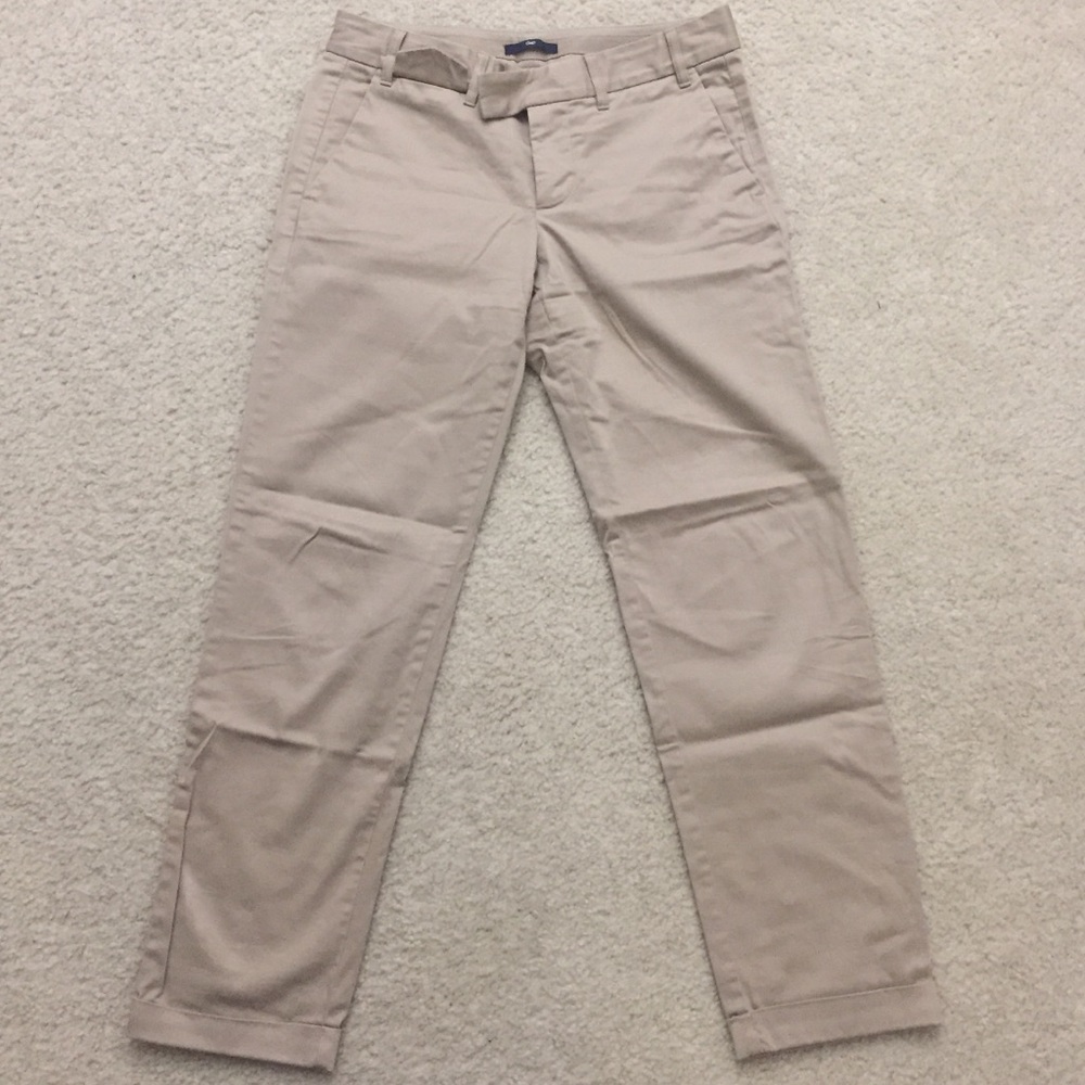 Gap Women’s Khaki Stretch Regular Pants